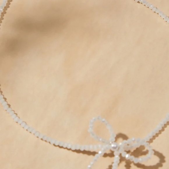 Altar’d State Glass Beaded Bow Necklace - Picture 2 of 3